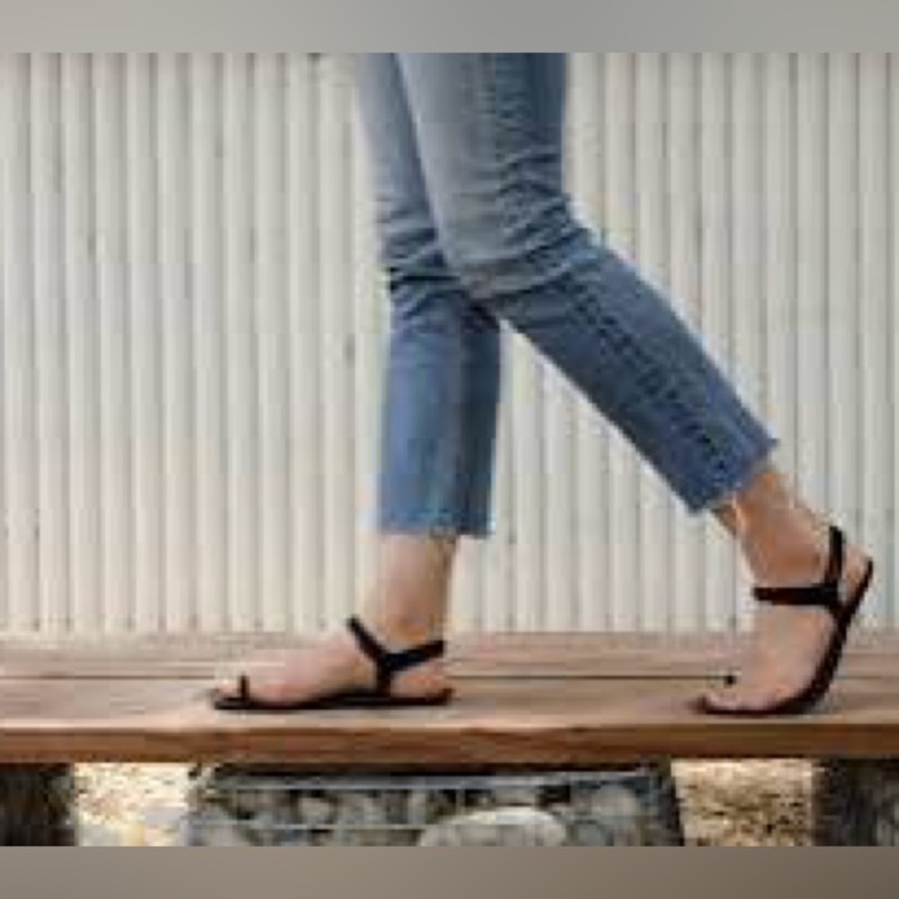 XERO SHOES JESSIE Women’s Barefoot Zero Drop Sandals Hiking Black 6